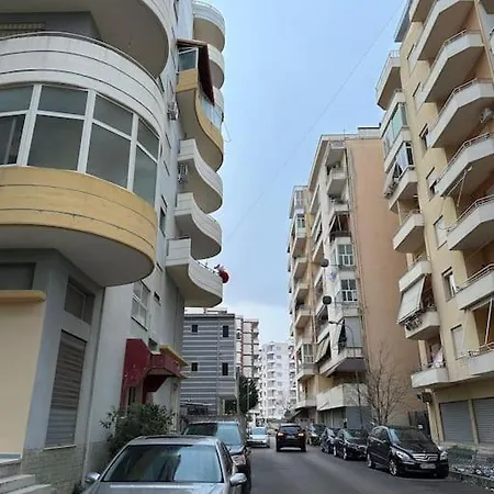Of Shpresa Apartment Vlore