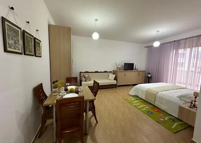 Of Shpresa Apartment *